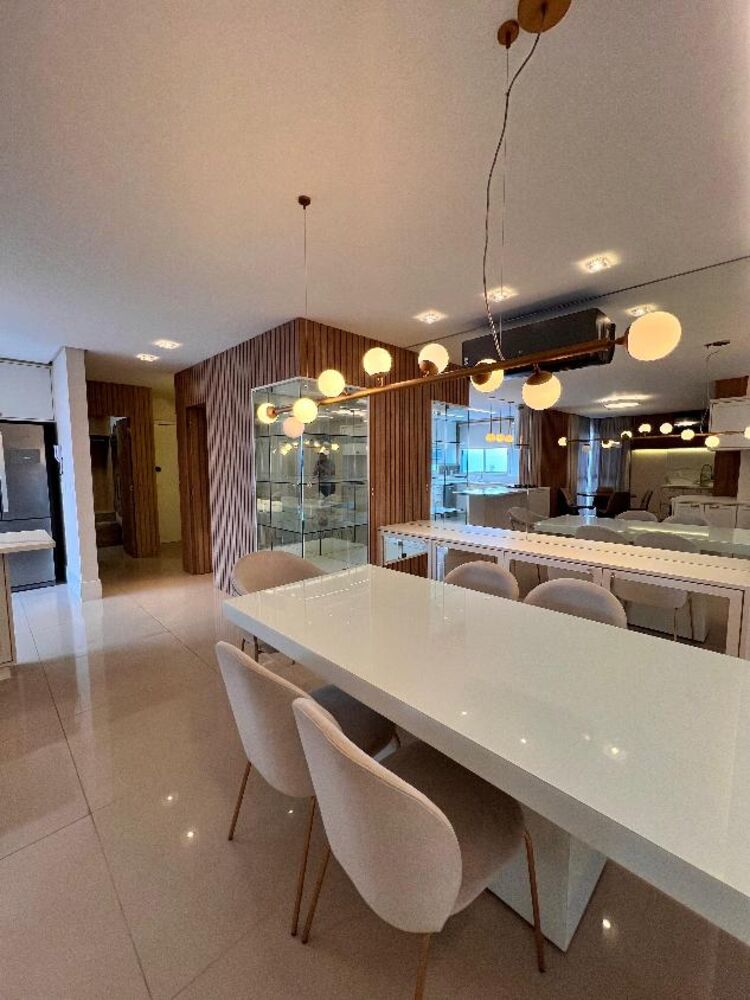 Apartamento, 3 quartos, 175 m² - Foto 2