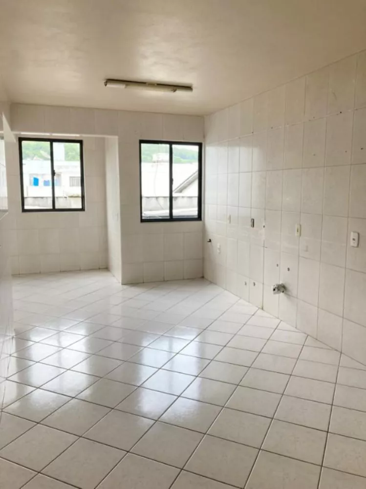 Apartamento à venda com 3 quartos, 119m² - Foto 3