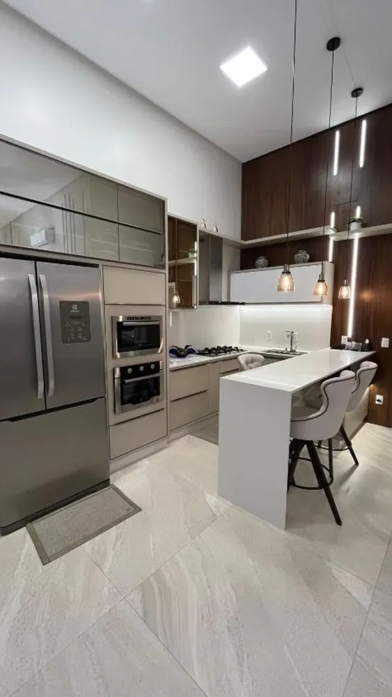 Casa, 3 quartos, 186 m² - Foto 1