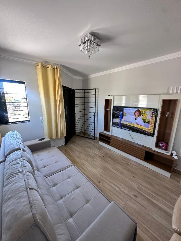 Casa à venda com 2 quartos, 110m² - Foto 4