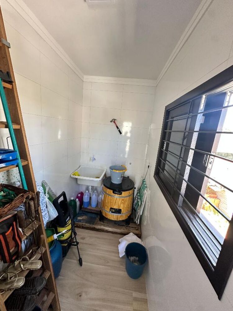 Casa à venda com 2 quartos, 110m² - Foto 3
