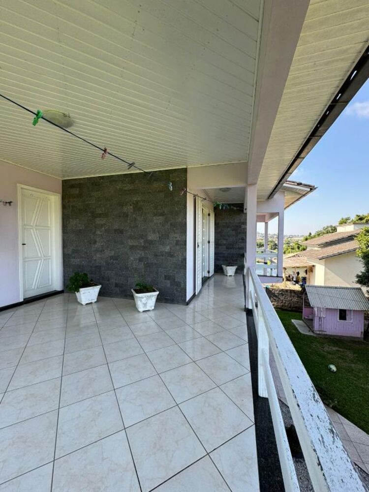 Casa à venda com 4 quartos, 250m² - Foto 10
