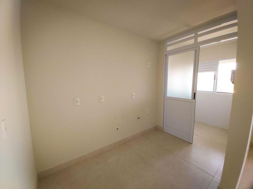 Apartamento, 2 quartos, 69 m² - Foto 4