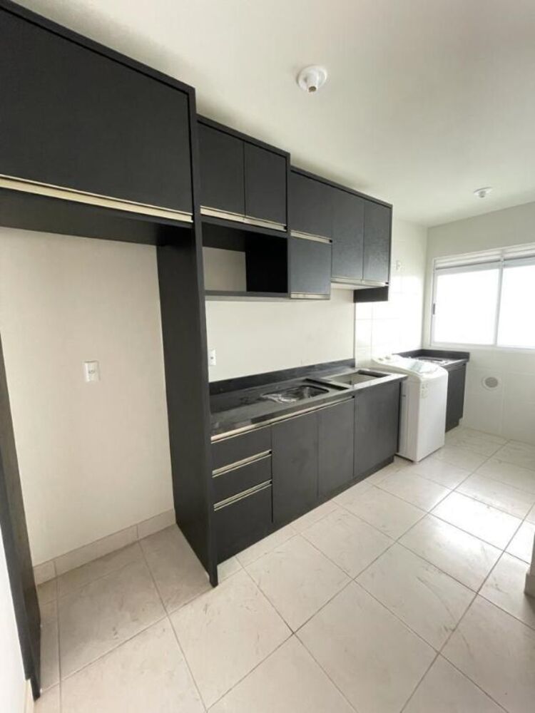 Apartamento à venda com 2 quartos, 63m² - Foto 13