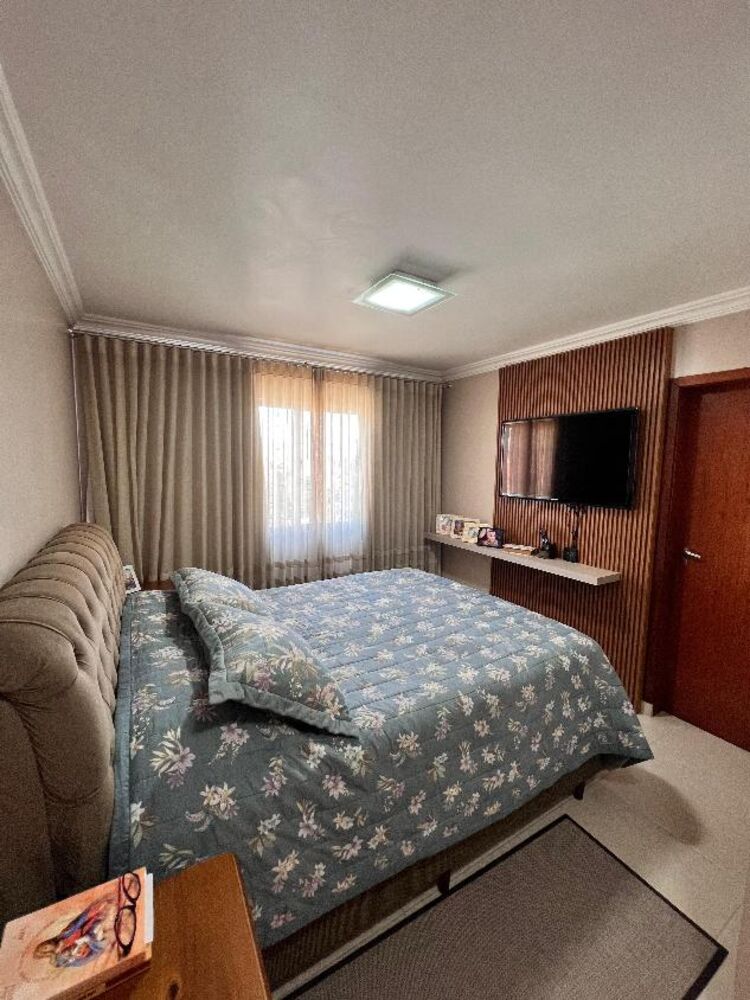 Apartamento, 4 quartos, 100 m² - Foto 1