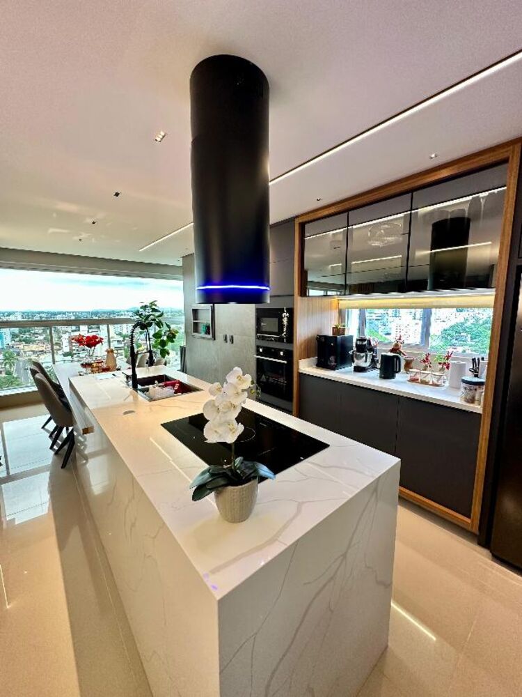 Apartamento, 3 quartos, 136 m² - Foto 1