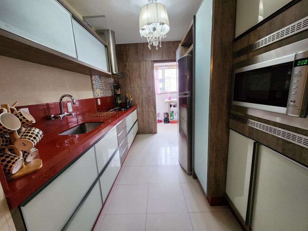 Apartamento, 3 quartos, 140 m² - Foto 1