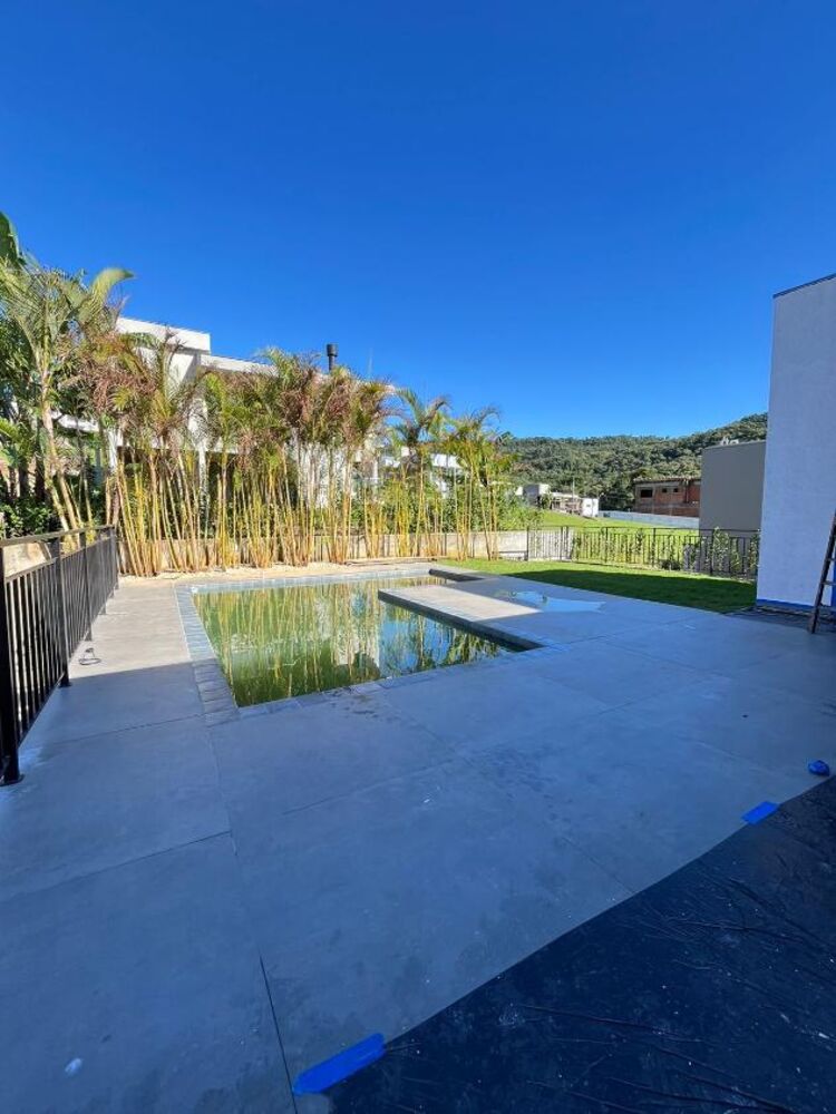 Casa, 4 quartos, 370 m² - Foto 2