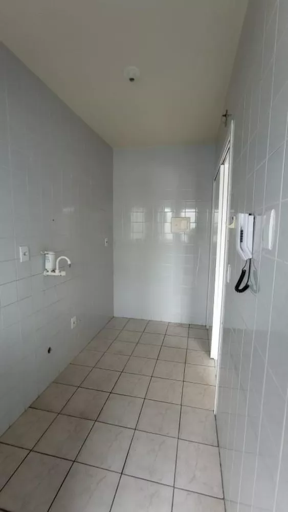 Apartamento à venda com 2 quartos, 52m² - Foto 6