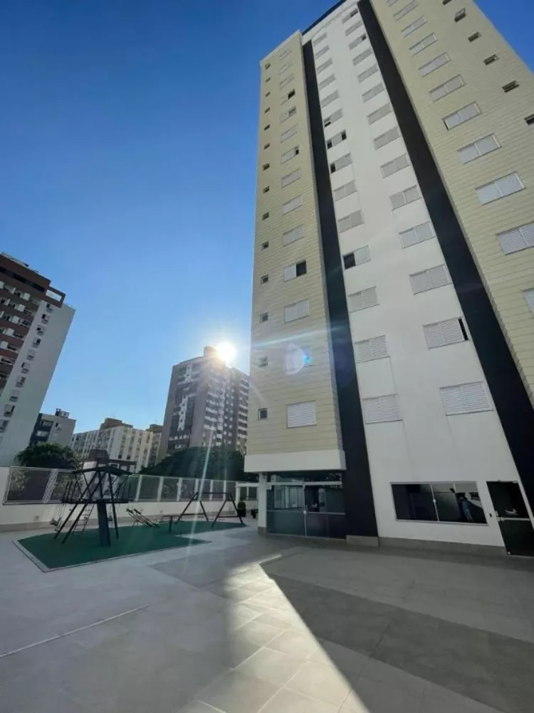 Apartamento à venda com 3 quartos, 93m² - Foto 3