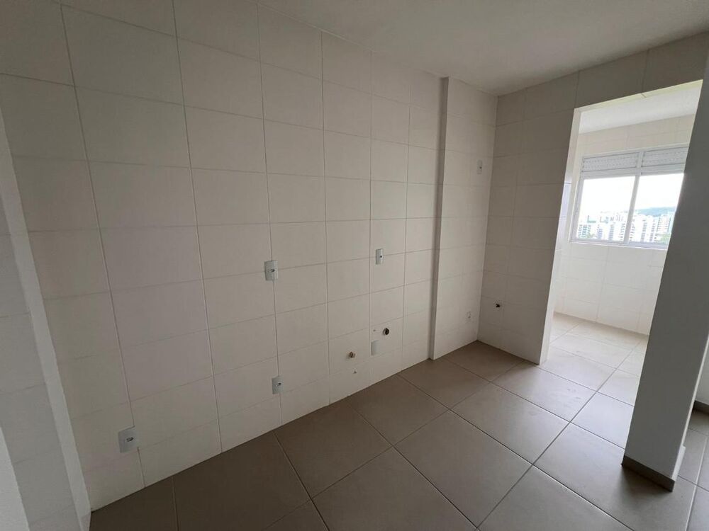 Apartamento à venda com 3 quartos, 74m² - Foto 1