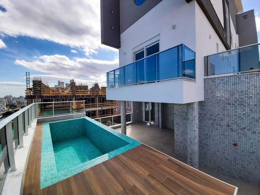 Apartamento à venda com 4 quartos, 223m² - Foto 4