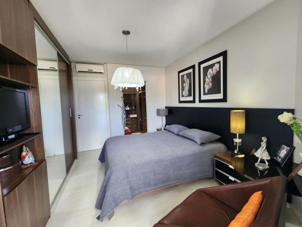 Apartamento à venda com 3 quartos, 165m² - Foto 11