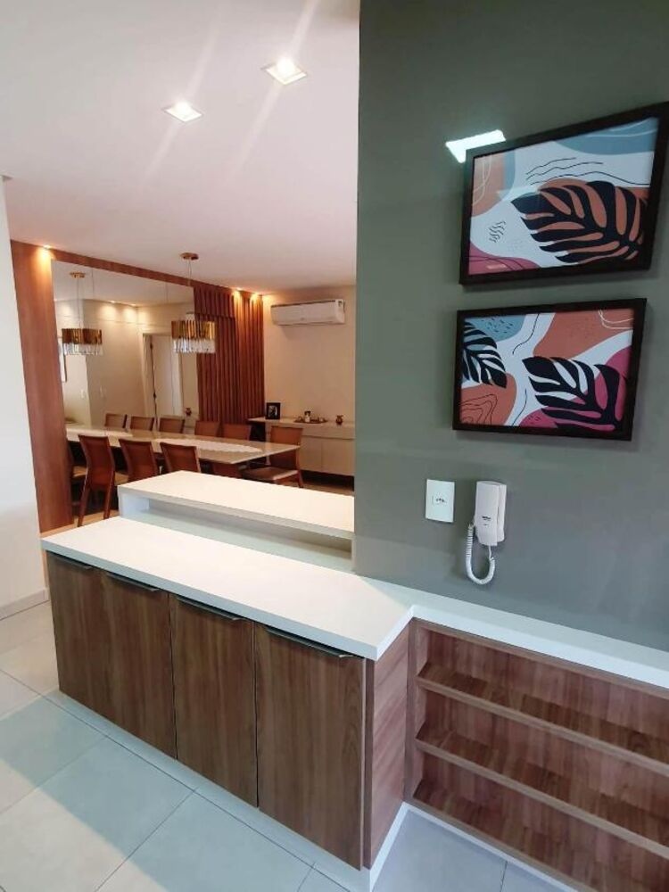 Apartamento à venda com 3 quartos, 93m² - Foto 2