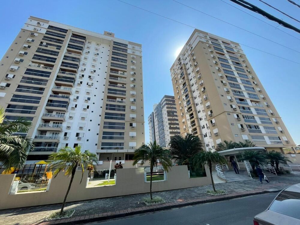 Apartamento à venda com 4 quartos, 100m² - Foto 1