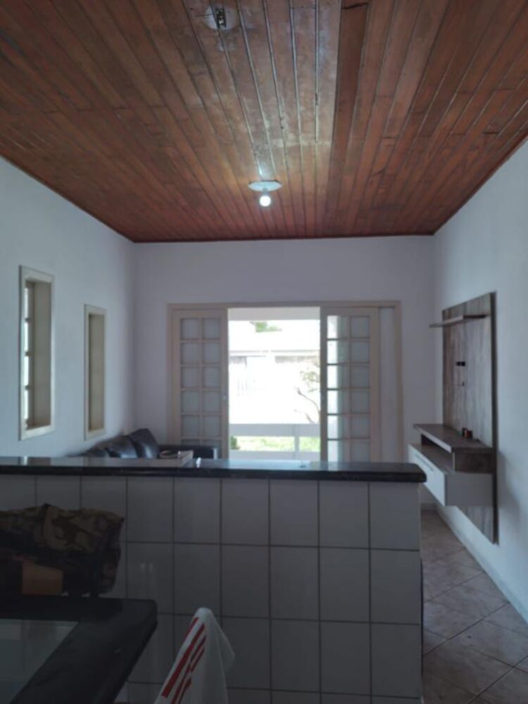 Casa à venda com 2 quartos, 120m² - Foto 3