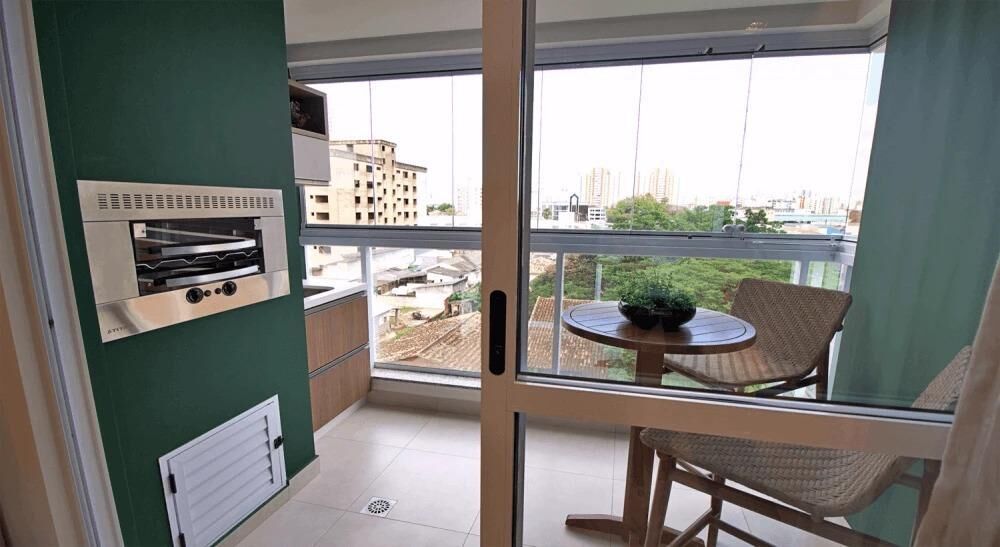 Apartamento à venda com 2 quartos, 160m² - Foto 2