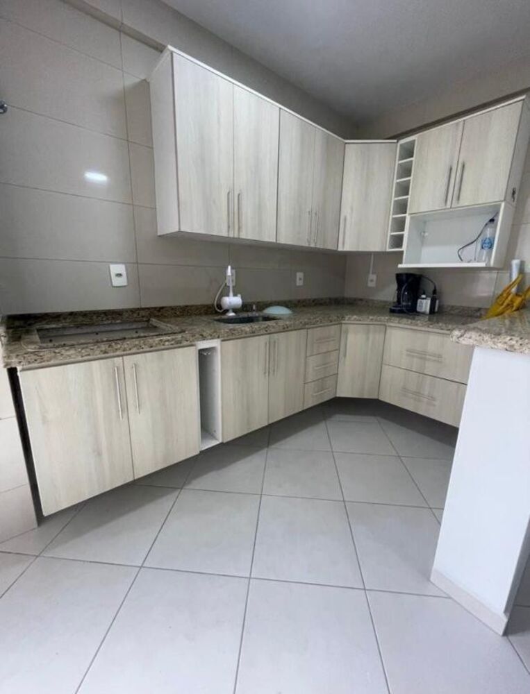 Casa Comercial à venda com 3 quartos, 114m² - Foto 1
