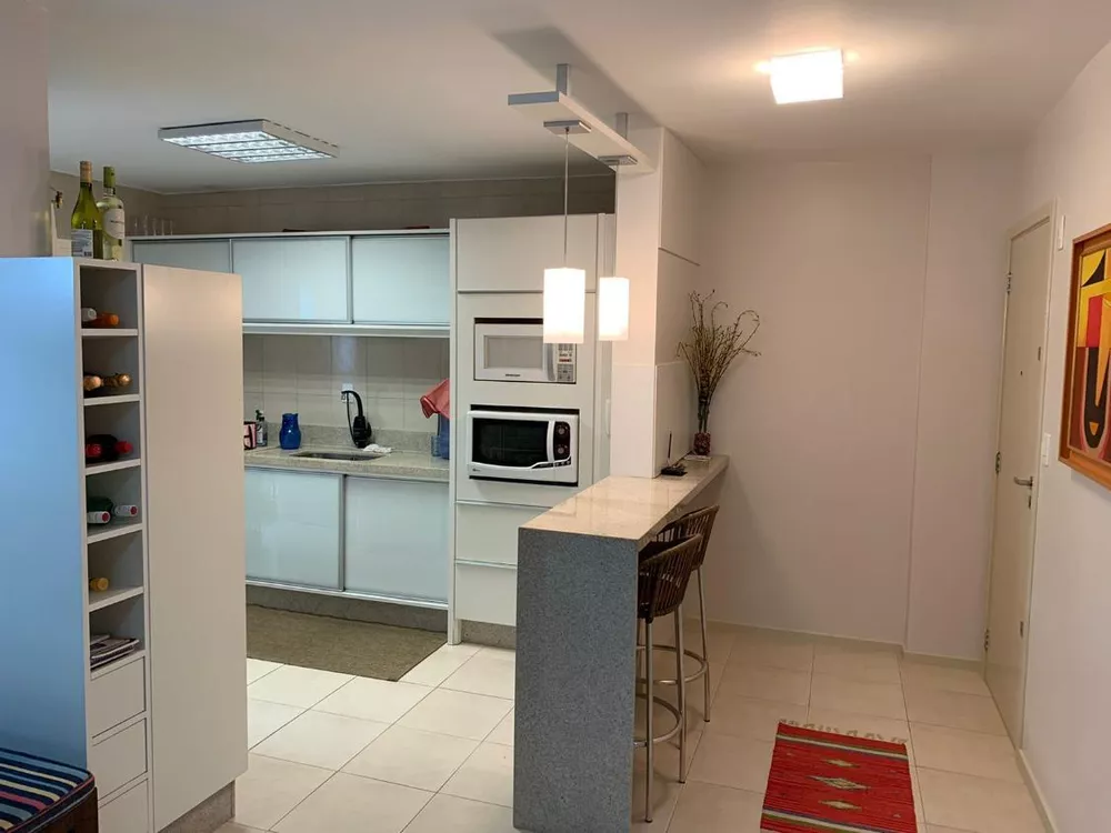 Apartamento à venda com 3 quartos, 101m² - Foto 3