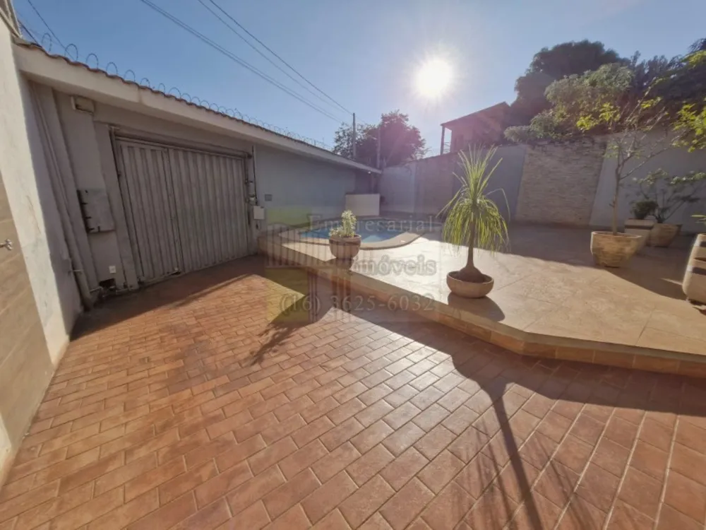 Casa, 4 quartos, 180 m² - Foto 3