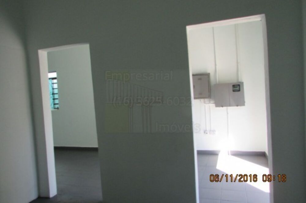 Prédio Inteiro, 90 m² - Foto 1
