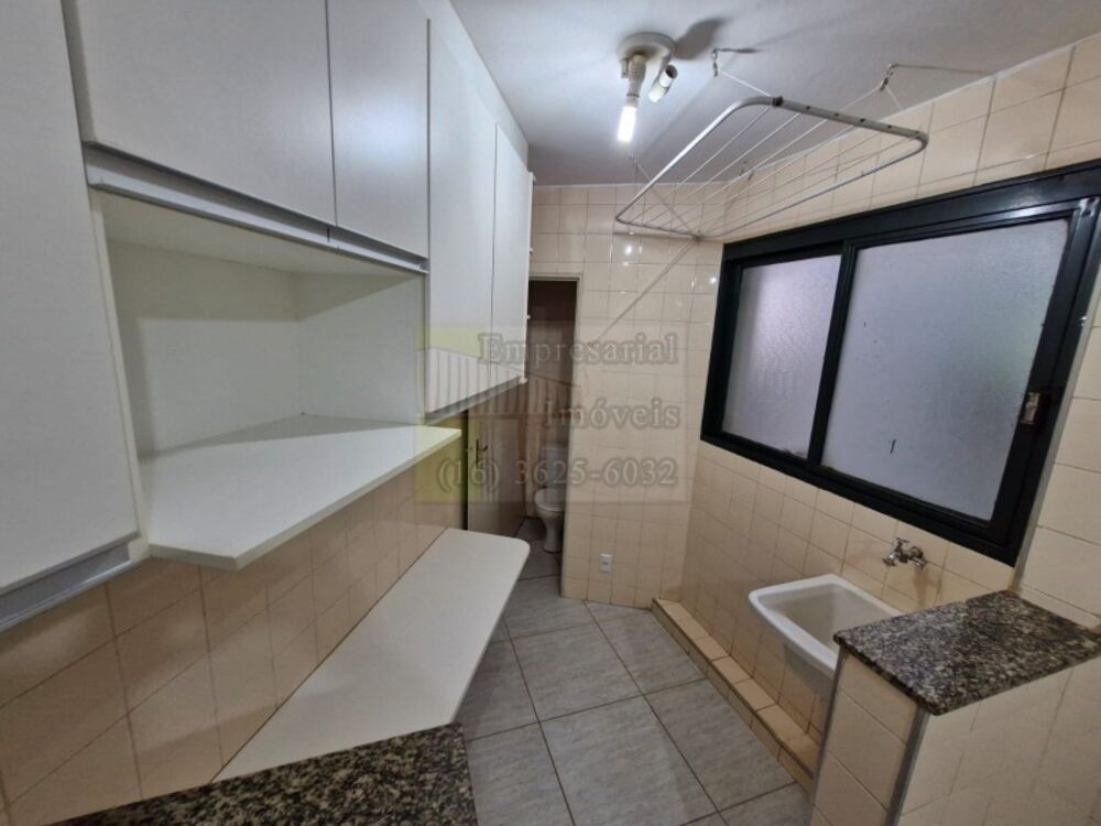 Apartamento para alugar com 3 quartos, 90m² - Foto 2