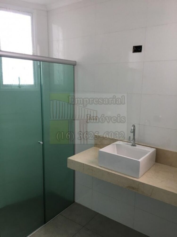 Apartamento para alugar com 3 quartos, 99m² - Foto 1