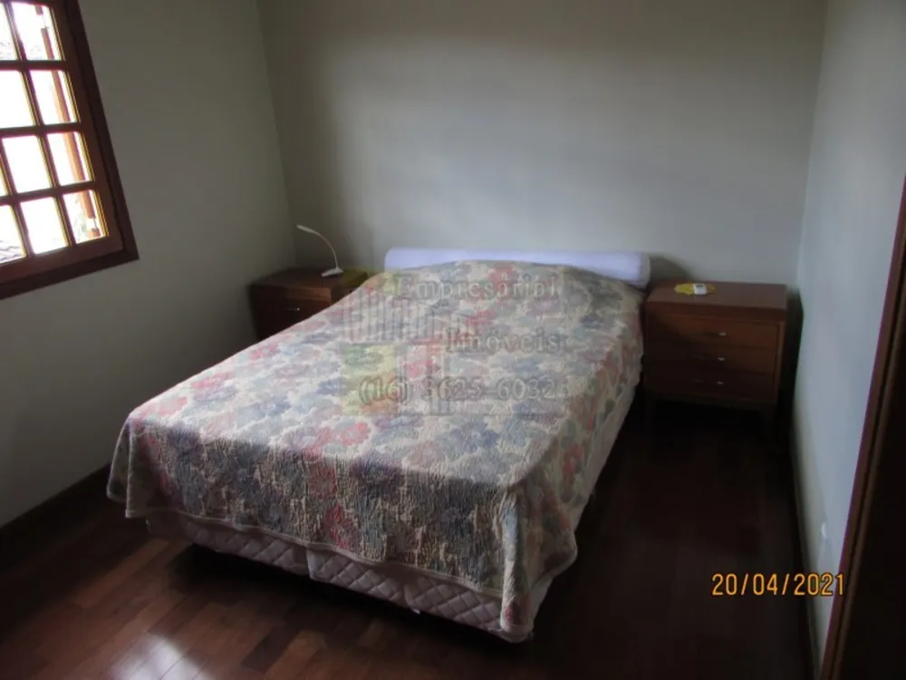 Casa, 4 quartos, 245 m² - Foto 2