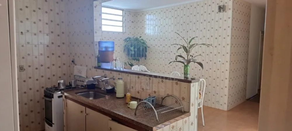 Casa, 4 quartos, 224 m² - Foto 1