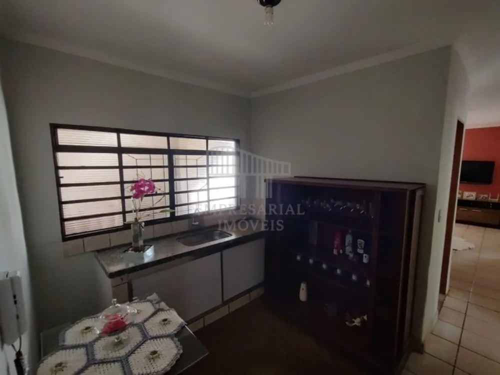Casa, 3 quartos, 200 m² - Foto 6