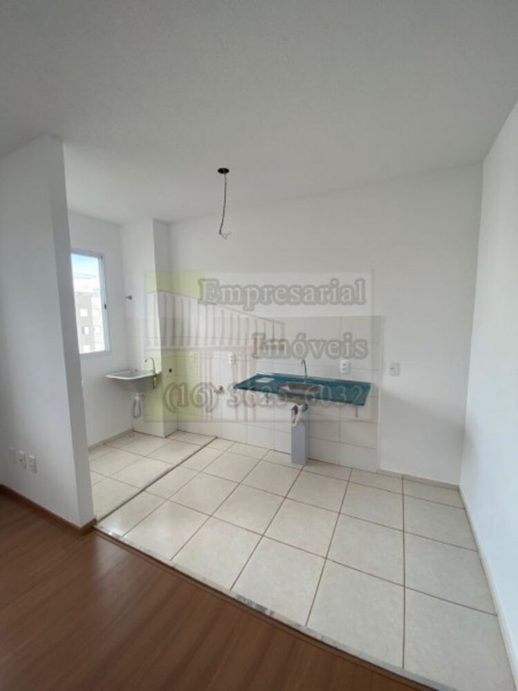 Apartamento à venda com 2 quartos, 43m² - Foto 4
