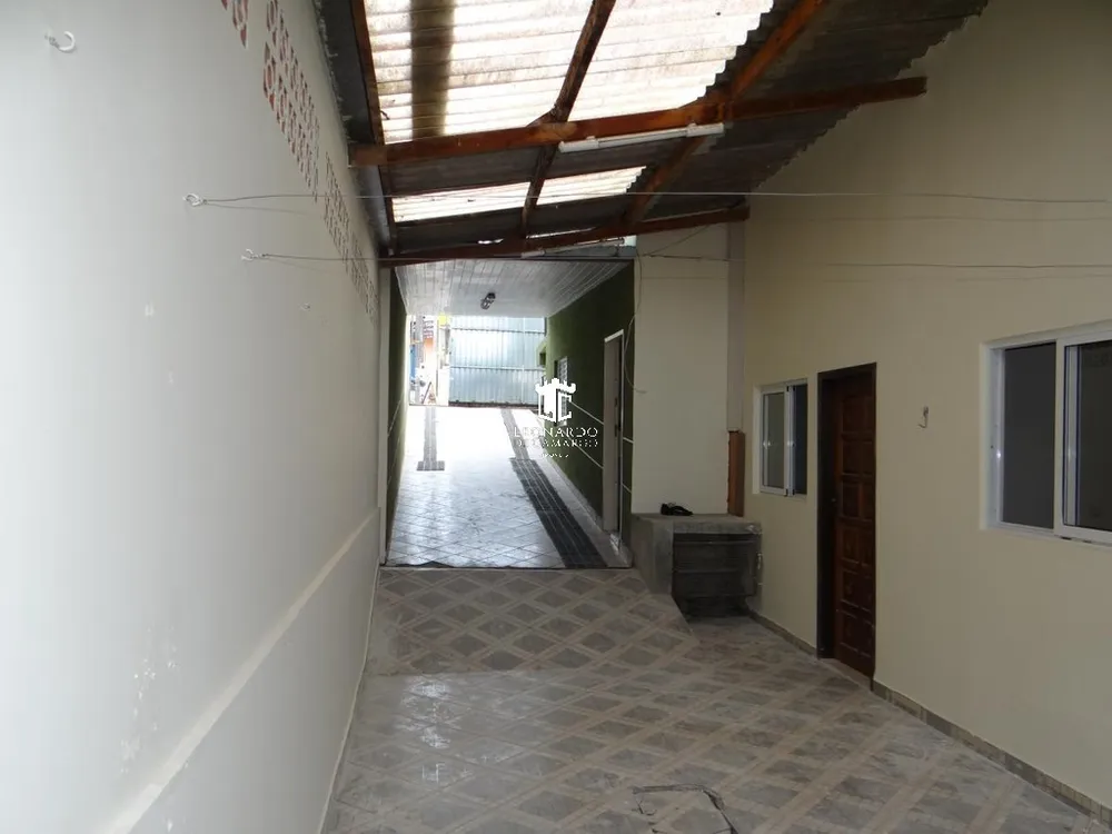 Casa, 7 quartos, 200 m² - Foto 1