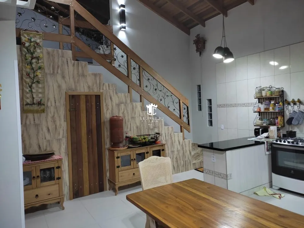 Chácara, 3 quartos, 3000 m² - Foto 1