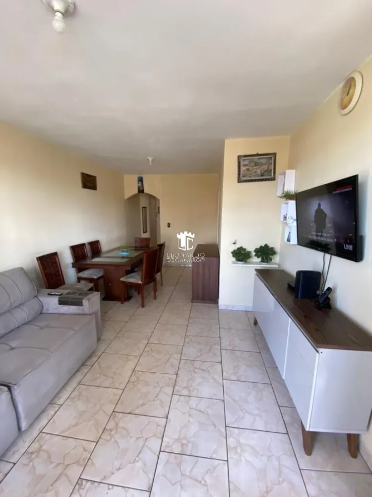 Casa, 3 quartos, 81 m² - Foto 1