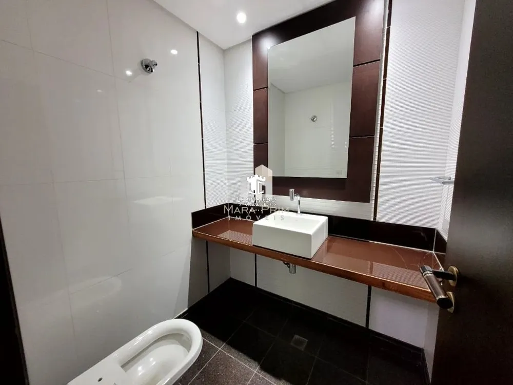 Casa, 3 quartos, 236 m² - Foto 2
