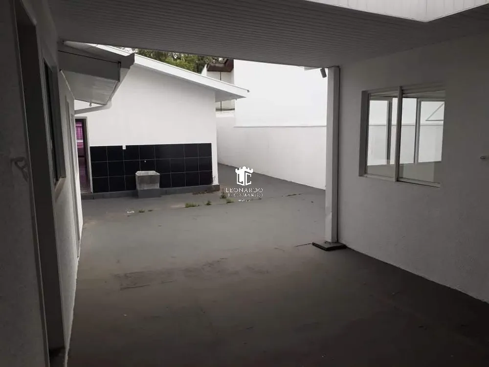 Casa, 3 quartos, 300 m² - Foto 7