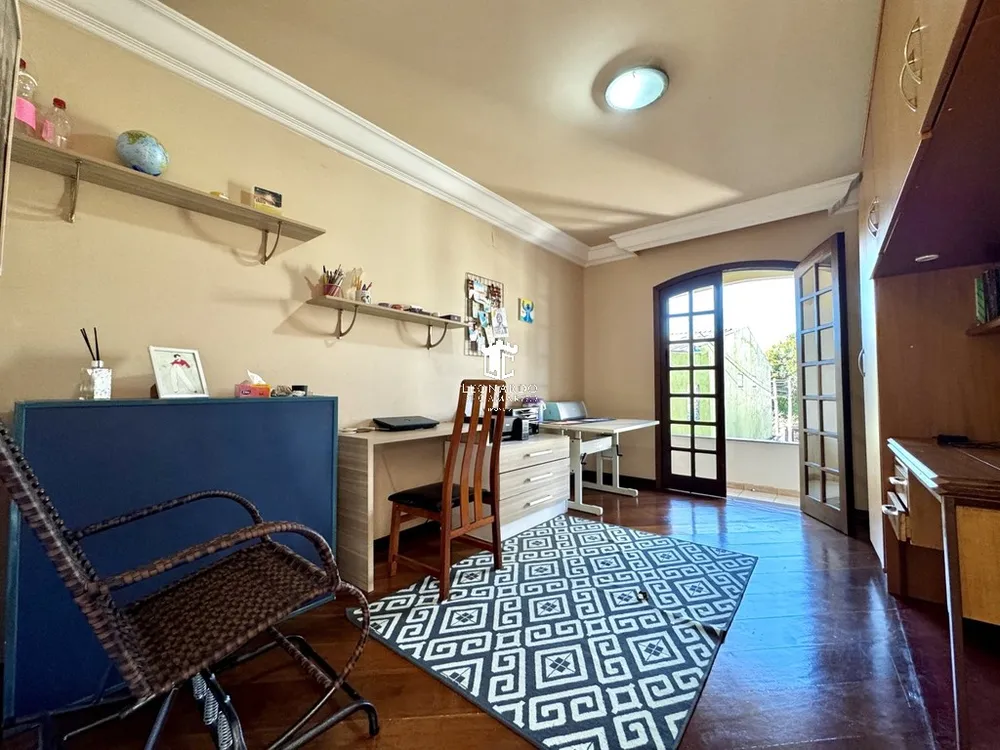 Sobrado, 4 quartos, 306 m² - Foto 5