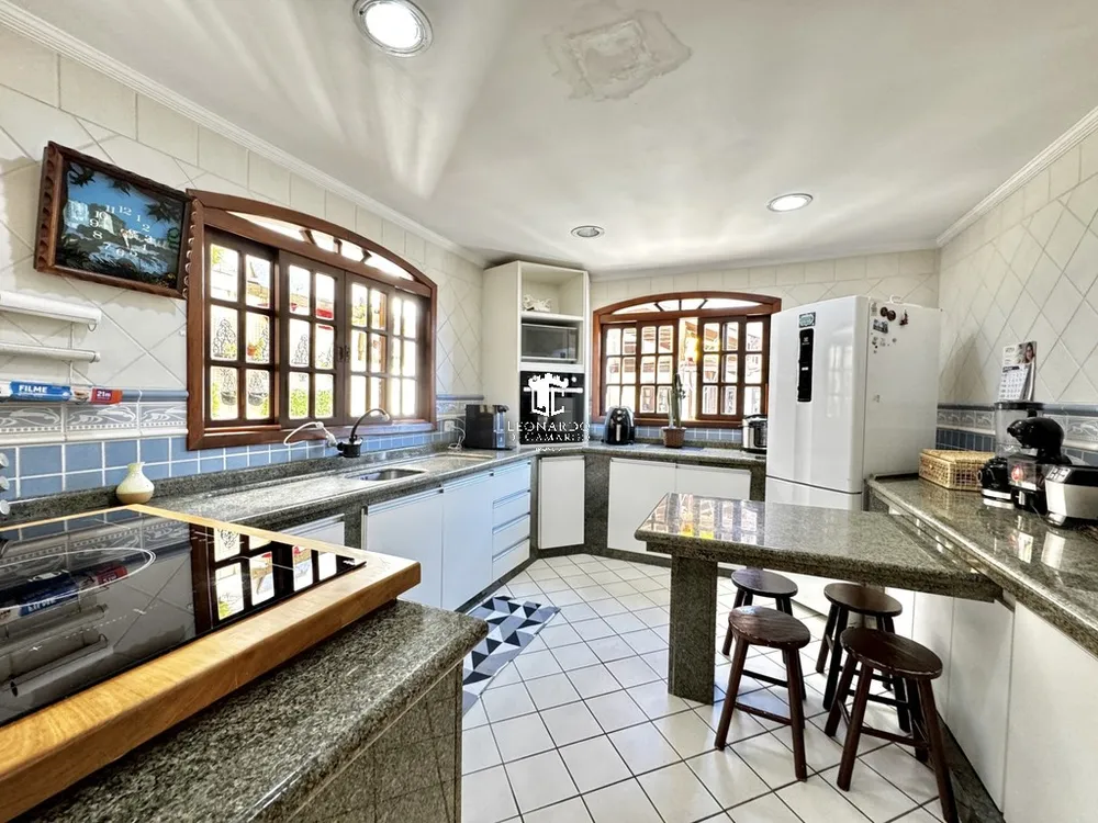 Sobrado, 4 quartos, 306 m² - Foto 4