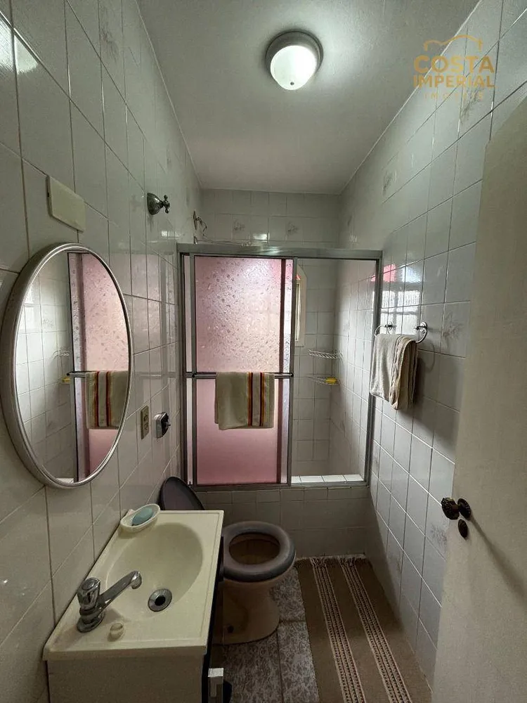 Casa, 4 quartos, 238 m² - Foto 2