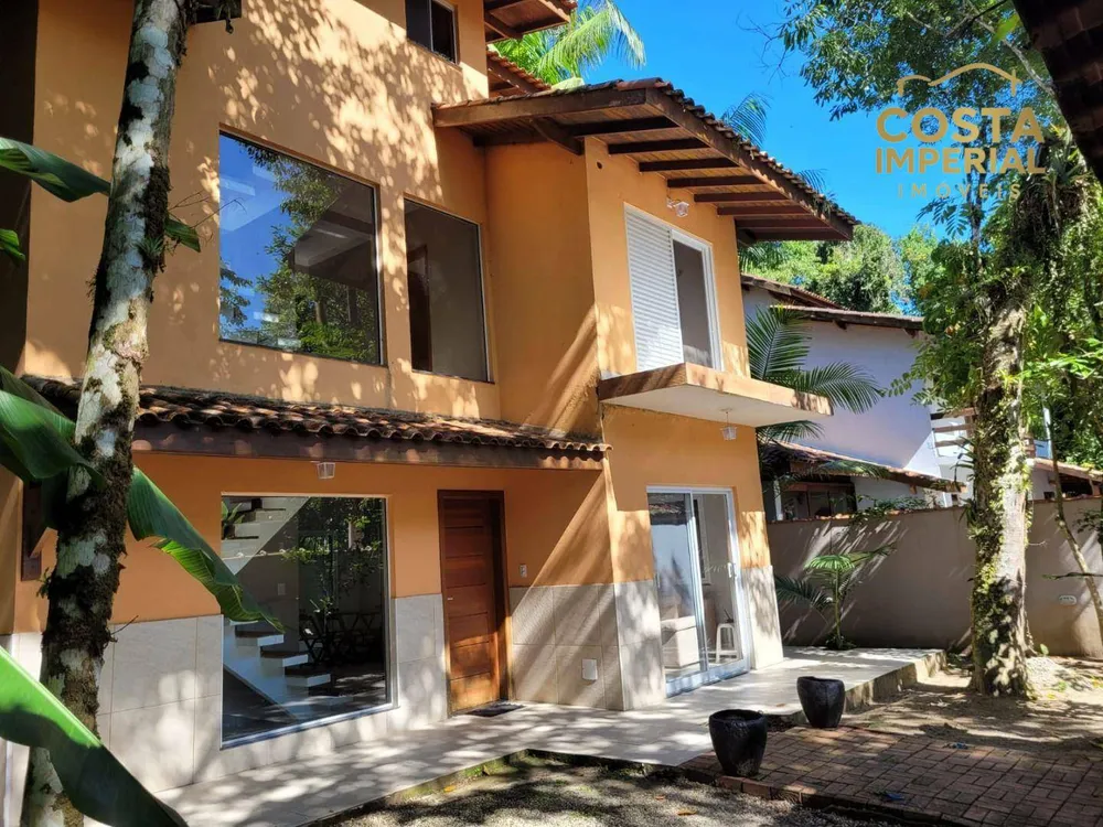 Casa, 3 quartos, 200 m² - Foto 2