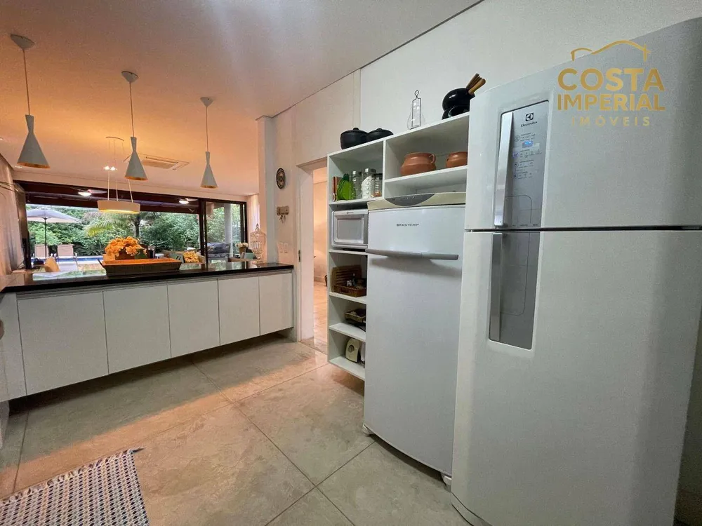 Casa, 5 quartos, 350 m² - Foto 1