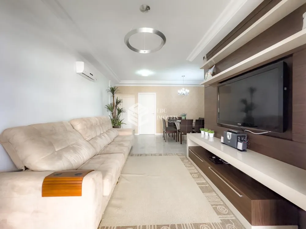 Apartamento, 3 quartos, 123 m² - Foto 1
