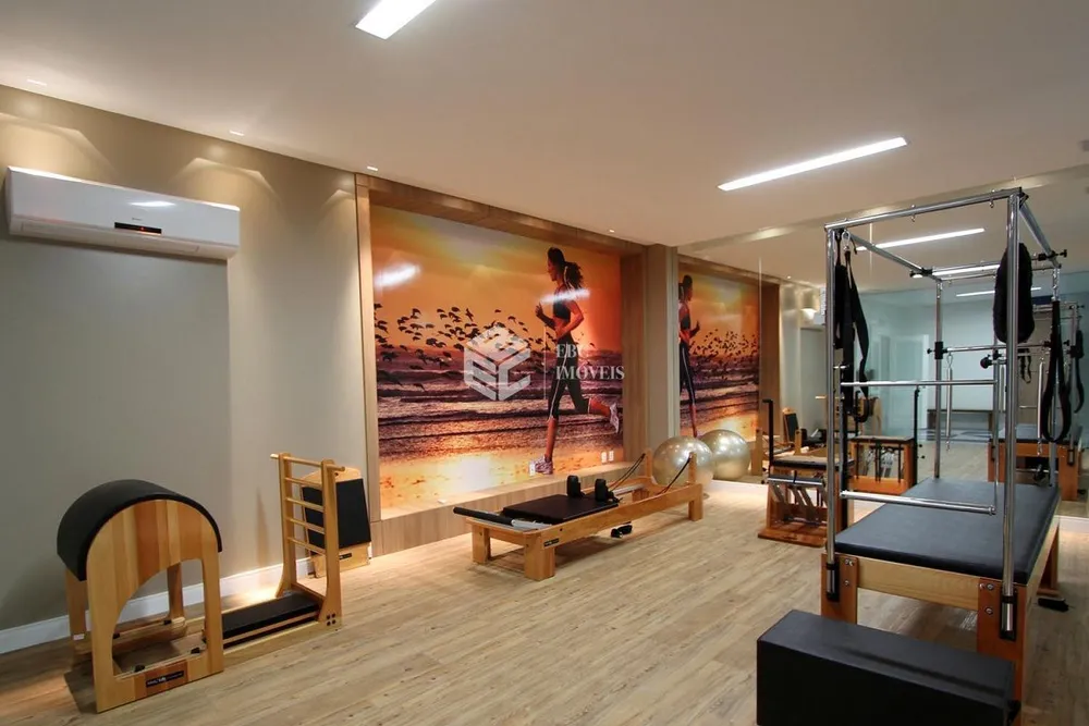 Apartamento, 4 quartos, 285 m² - Foto 1