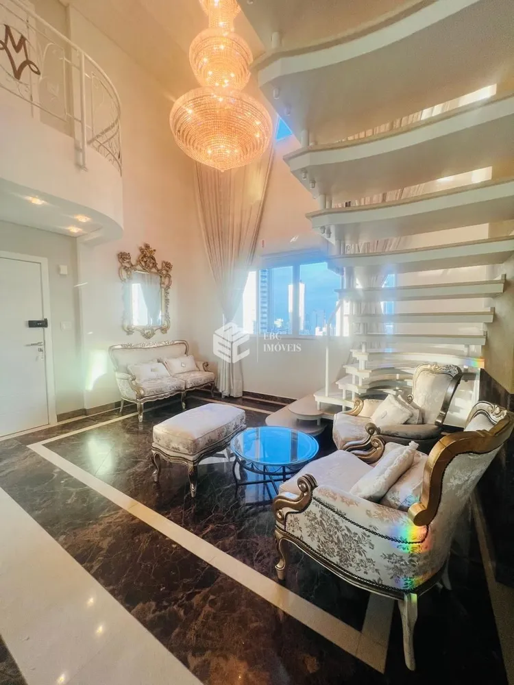 Cobertura, 4 quartos, 260 m² - Foto 1