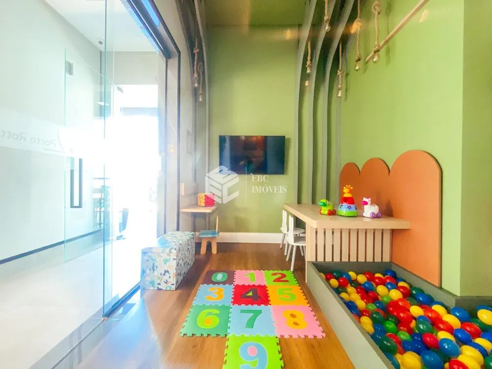 Apartamento, 4 quartos, 237 m² - Foto 1