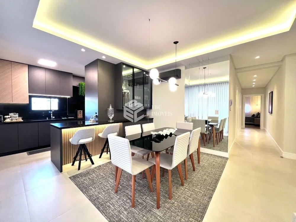 Apartamento, 4 quartos, 261 m² - Foto 7