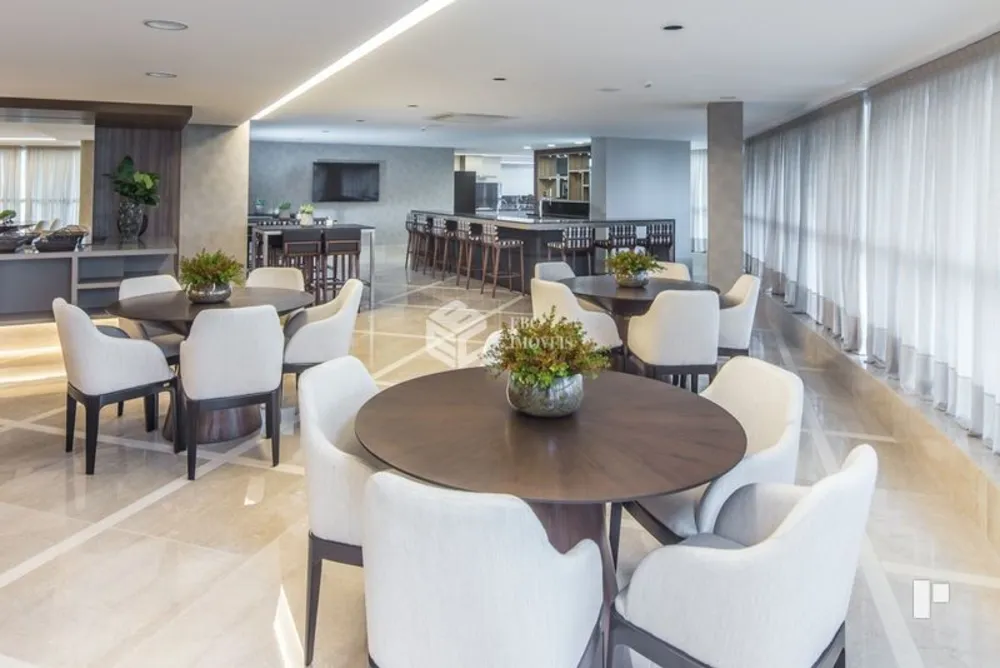 Apartamento, 4 quartos, 237 m² - Foto 2