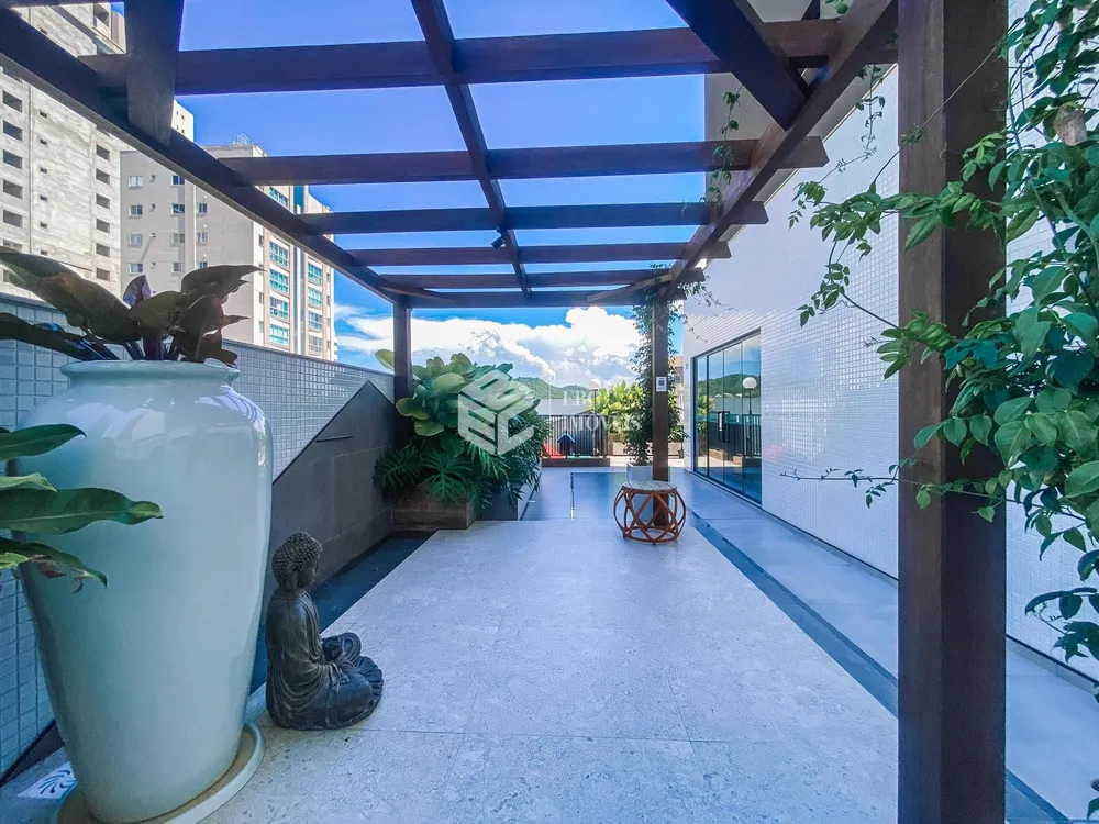 Apartamento, 3 quartos, 130 m² - Foto 1