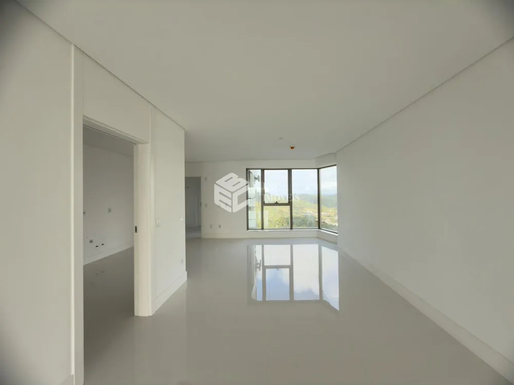Apartamento, 4 quartos, 261 m² - Foto 2