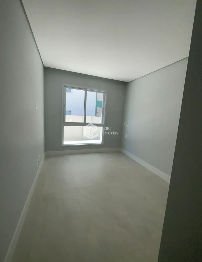 Apartamento, 4 quartos, 270 m² - Foto 2